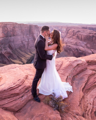 Horseshoe Bend 1-12 Horseshoe Bend 1-12